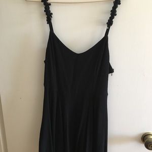 Black flower strap dress